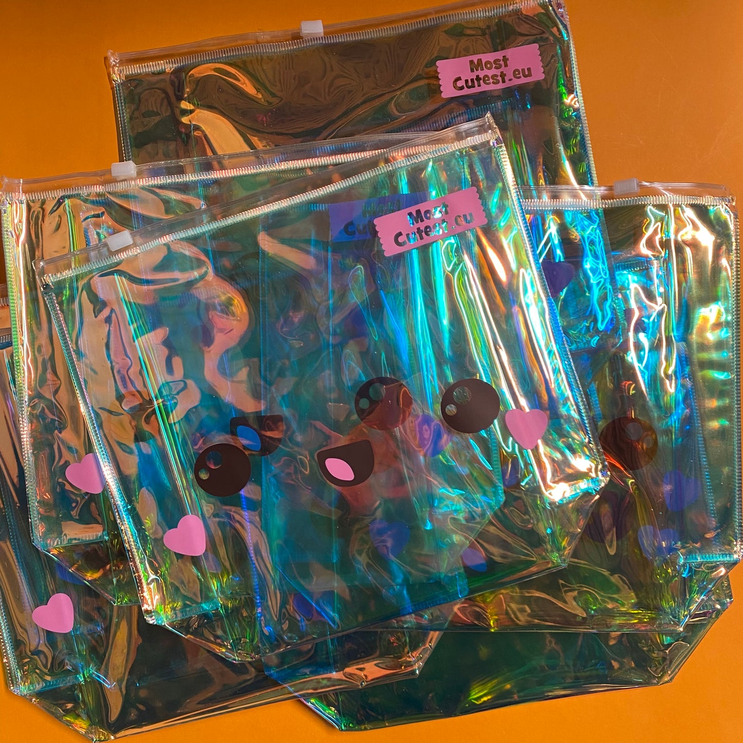 Kawaii Garage/Faulty Sale 🧡👑 1 x Holographic Pouch (#39)