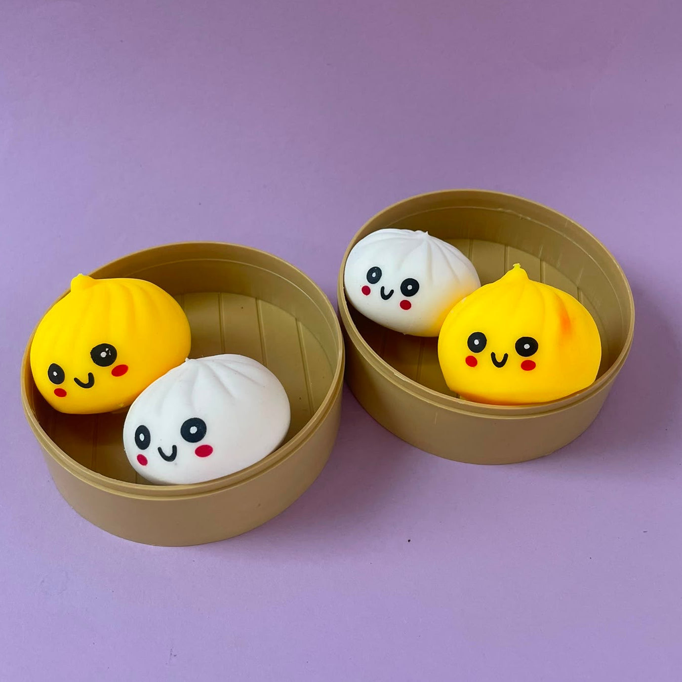 B KEUZE - Squishy Dumpling Basket - 2 Mini Squishies